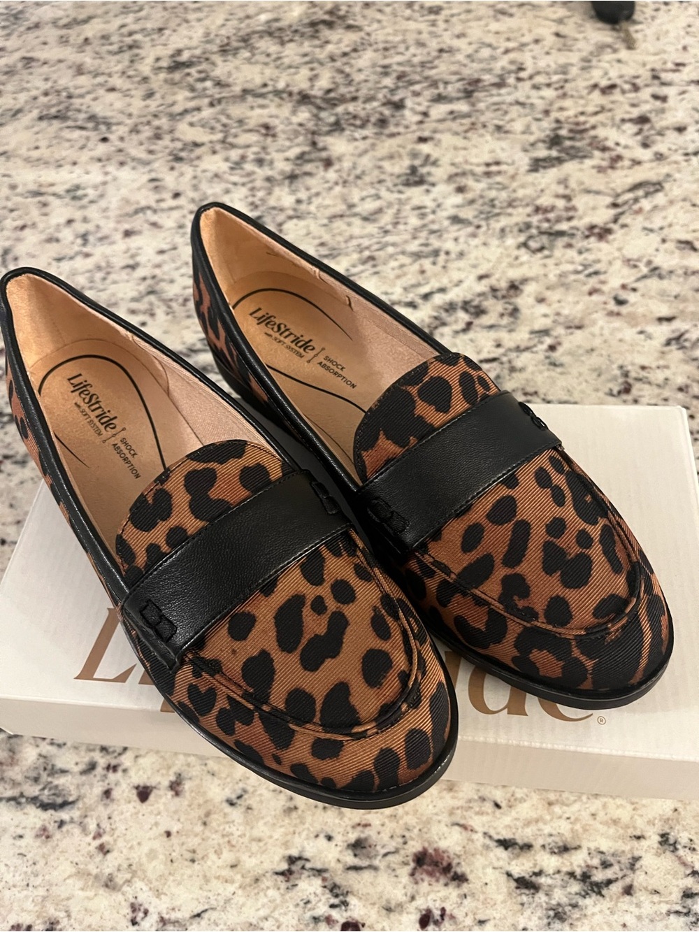 Life Stride Leopard-Print Loafers 7.5 NIB with Black Strap
